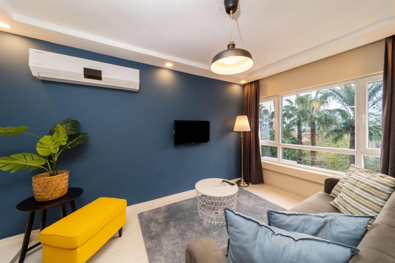Lovely Flat Near Hadrians Gate Apartment Antalya Exterior photo