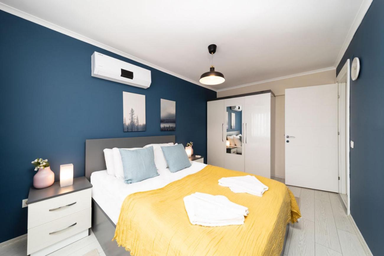 Lovely Flat Near Hadrians Gate Apartment Antalya Exterior photo